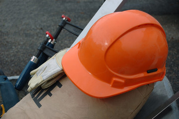 Domine a NR 12 e Garanta Segurança no Trabalho: Um Guia Completo para Estudar e se Preparar para o Sucesso